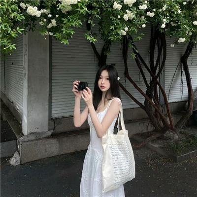 小魔女